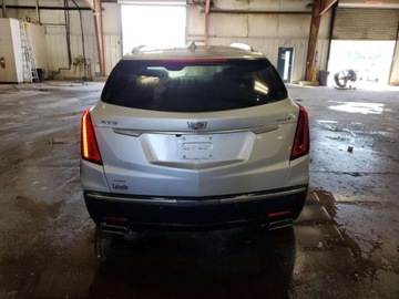 Cadillac 2020 Cadillac XT5 Luxury 2020 2.0L 2.0 Benzyna 237KM, zdjęcie 2