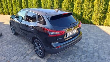 Nissan Qashqai II Crossover Facelifting 1.2 DiG-T 115KM 2018 Nissan Qashqai 1,2Benzyna Bezwypadkowy Zadbany 1.2 Benzyna 115KM, zdjęcie 9