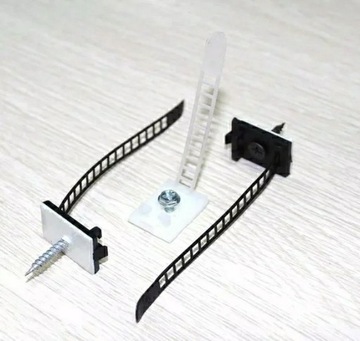 Зажимы для укладки кабелей Несколько зажимов