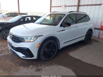 Volkswagen Tiguan III 2024 Volkswagen Tiguan 2.0T SE R-Line Black 2024 2.0 Benzyna 184KM, zdjęcie 1