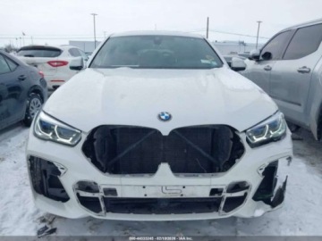 BMW X6 G06 2022 BMW X6 xDrive40i 2022 3.0 Benzyna 335KM, zdjęcie 8