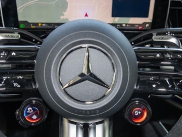 Mercedes Klasa E W214 2026 53 4M+ Hybrid Pakiet wyposażenia AMG Premium Plus + AMG Night, zdjęcie 6