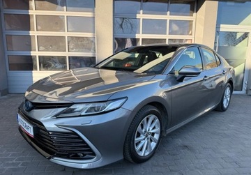 Toyota Camry IX Sedan 2.5 Hybrid Dynamic Force 218KM 2021 Toyota Camry Salon Polska, Serwis ASO, Gwarancja, FV-23 2.5 Hybryda 218KM, zdjęcie 24