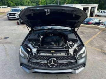 Mercedes GLC C253 2021 Mercedes-Benz GLC Coupe 300 4matic 2021 2.0 Benzyna 255KM, zdjęcie 4