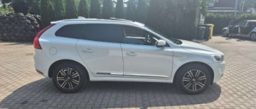 Volvo XC60 I SUV Facelifting 2.0 D4 DRIVE-E 190KM 2017 Volvo XC 60 Historia serwisowa , bogata wersja wyposazenia , 2.0 Diesel, zdjęcie 4