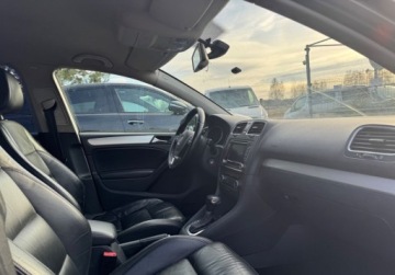 Volkswagen Golf VI Hatchback 5d 2.0 TDI-CR DPF 140KM 2008 Volkswagen Golf Highline 2.0 TDI 140KM DSG 2008r czarna skora navi po opla, zdjęcie 6