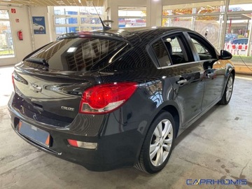 Chevrolet Cruze Sedan 1.4T DOHC 140KM 2013 Chevrolet Cruze 1.4T Bardzo Bogata Wersja Bezwypadkowy 1.4 Benzyna 140KM, zdjęcie 3