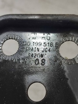 SEAT ARONA 2019 PŘEDNÍ PRAVÁ DRŽÁK DRŽÁKY ZAVĚŠENÍ PŘEDNÍHO