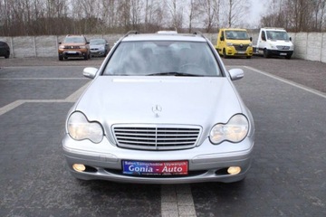 Mercedes Klasa C W203 Kombi T203 1.8 (C 180 Kompressor) 143KM 2003 Mercedes-Benz Klasa C Gwarancja__Klima__Alu__A..., zdjęcie 3