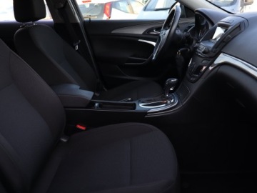 Opel Insignia I Hatchback Facelifting 1.6 Turbo ECOTEC 170KM 2016 Opel Insignia 1.6 Turbo, Salon Polska, Automat, zdjęcie 8