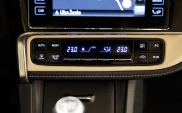 Toyota Corolla XI Sedan 1.6 Valvematic 132KM 2016 Toyota Corolla 1.6 132 KM Premium Style Tech EU6 1.6 Benzyna 132KM, zdjęcie 23