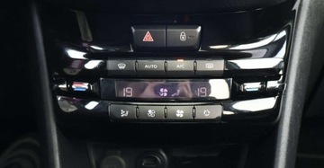 Peugeot 2008 I SUV 1.6 e-HDi 92KM 2014 Peugeot 2008 (nr 27) 1.6 HDI 92KM Nawigacja Parktronik Skory Klima Gwaranc, zdjęcie 26