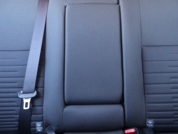 Toyota Auris II Hatchback 5d Facelifting 1.8 Hybrid 136KM 2017 Toyota Auris Hybrid, Salon Polska, Serwis ASO, zdjęcie 9