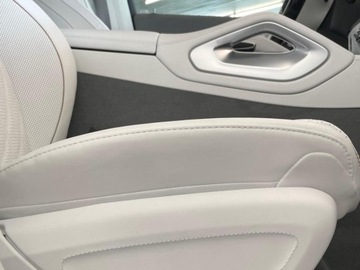 Mercedes GLS X167 2025 MERCEDES-BENZ GLS Maybach 600 4-Matic 4.0 (557KM) 2025, zdjęcie 10