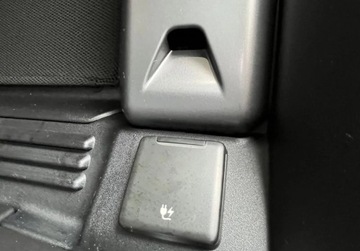 Land Rover Defender IV (L663) 2025 Land Rover Defender Defender MY25.5 3.0D I6 250 PS AWD Auto X-Dynamic HSE, zdjęcie 11