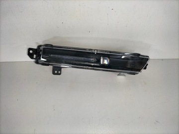 Halogen lampa prawy JAGUAR F-PACE 16- LED z modułem