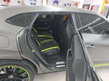 Lamborghini Urus 2022 Lamborghini Urus Graphite Capsule 2022 4.0 Benzyna 641KM, zdjęcie 17