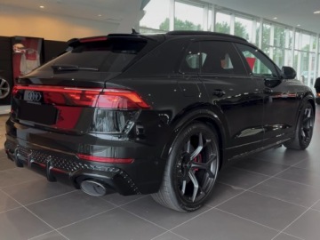 Audi Q8 2026 Q8 / E-Tron RSQ8 TFSI quattro Performance 4.0 (640KM) 2026, zdjęcie 1