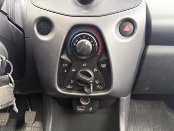 Toyota Aygo II Hatchback 3d Facelifting 1.0 VVT-i 72KM 2021 Toyota Aygo 1.0 VVT-i X-play II (2014-) Toyota Ayg, zdjęcie 15