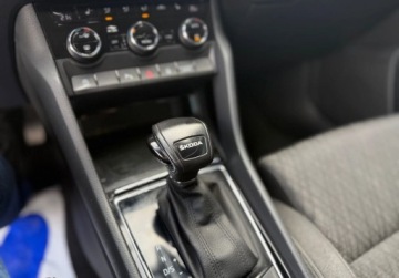 Skoda Karoq Crossover Facelifting 1.5 TSI ACT 150KM 2023 Skoda Karoq 1.5TSI Style DSG Grzana kierownica, 45.000km przebieg PL salon, zdjęcie 28