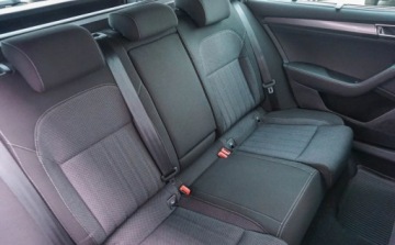 Skoda Superb III Kombi Facelifting 1.5 TSI 150KM 2019 Skoda Superb Skoda Superb 1.5 TSI Style DSG 1.5 Benzyna 150KM, zdjęcie 33