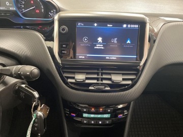 Peugeot 2008 I SUV Facelifting 1.2 PureTech 110KM 2018 Peugeot 2008 1.2 Pure Tech Style S&amp;S EAT6 I (2013-, zdjęcie 15