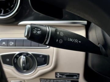 Mercedes Klasa V W447 2023 Mercedes-Benz Klasa V 2.0 Diesel 193KM, zdjęcie 24