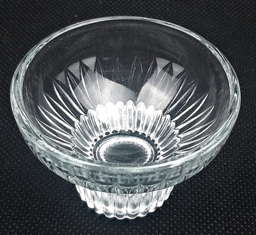 Стеклянная подставка для свечей