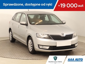Skoda Rapid II Spaceback 1.2 TSI 85KM 2015 Skoda Rapid Spaceback 1.2 TSI, Salon Polska