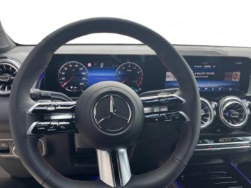 Mercedes GLB SUV 1.3 200 163KM 2025 MERCEDES-BENZ GLB 200 AMG Line Suv 1.3 (163KM) 2025, zdjęcie 7
