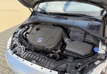 Volvo V60 I Kombi Facelifting 2.0 D4 DRIVE-E 190KM 2015 Volvo V60 Volvo V60 D4 Summum 2.0 Diesel 190KM, zdjęcie 31