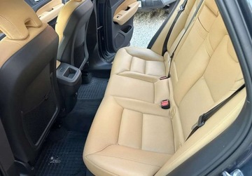 Volvo XC60 II Crossover T5 250KM 2019 Volvo XC 60 4x4 XC60 2.0 BENZ 250 KM 2019r Warszawa 2.0 Benzyna 250KM, zdjęcie 7