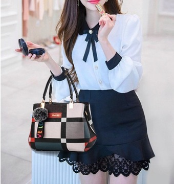 МОДНАЯ, СТИЛЬНАЯ СУМОЧКА С БРЕЛОКОМ И ЭЛЕГАНТНЫМ РЕМЕШКОМ