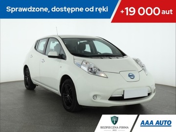 Nissan Leaf I Hatchback 5d Facelifting Elektryczny 109KM 2017
