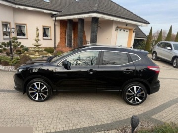 Nissan Qashqai II Crossover 1.2 DIG-T 115KM 2016 Nissan Qashqai 1.2 DIG-T Tekna Xtronic 115KM 2016r bezwypadkowy, zdjęcie 9