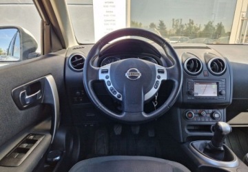 Nissan Qashqai I Crossover Facelifting  1.6 117KM 2013 Nissan Qashqai2 1.6 Benzyna 116KM 7 miejsc Faktura Marza 1.6 Benzyna, zdjęcie 12