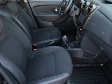 Dacia Logan II Sedan Facelifting 0.9 TCe 90KM 2018 Dacia Sandero 0.9 TCe, GAZ, Automat, Skóra, Navi, zdjęcie 8