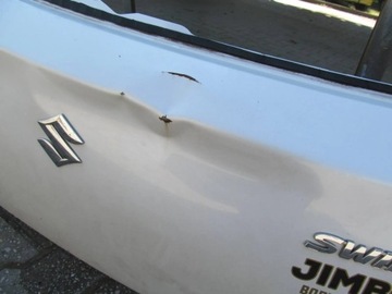 SUZUKI SWIFT 17- VÍKO KUFRU KRYT KUFRU ZADNÍ KOL ZVR C403