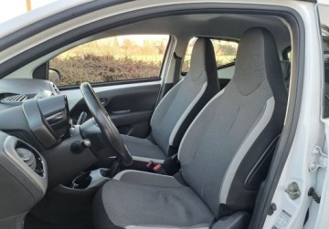 Toyota Aygo II Hatchback 3d Facelifting 1.0 VVT-i 72KM 2021 Toyota Aygo Toyota Aygo 1.0 VVT-i X-play Fv23 Kinto Leasing Benzyna, zdjęcie 17