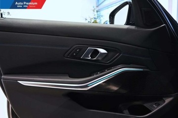 BMW Seria 3 G20-G21 Limuzyna Facelifting 2.0 330i 245KM 2025 BMW Seria 3 xDriveFV23Adaptacyjne Reflektory LEDFotel SportowyPakiet Sport, zdjęcie 8