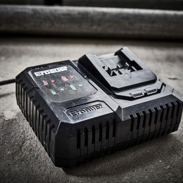 Быстрое зарядное устройство Erbauer 18 В.