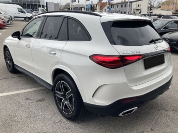 Mercedes GLC C254/X254 SUV 2.0 200d 163KM 2025 Od ręki - 200d 4MATIC (163KM) AMG Line | DIGITAL LIGHT + Hak holowniczy, zdjęcie 3