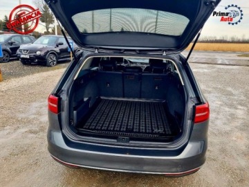Volkswagen Passat B8 Variant 2.0 TDI 150KM 2015 Volkswagen Passat HIGHLINE 2.0 TDI 150KM DSG- Navigacja, masaze, idealny,, zdjęcie 27