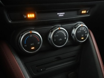 Mazda CX-3 Crossover 2.0 SKY-G 120KM 2015 Mazda CX-3 skóra navi klima auto grzane fotele, zdjęcie 26