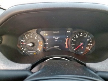 Jeep Compass II 2023 Jeep Compass Latitude 2023 2.0l 2.0 Benzyna 200KM, zdjęcie 9