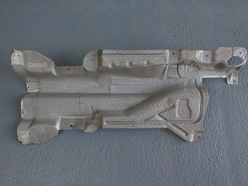 BMW F39 F48 ТЕРМОИЗОЛЯЦИЯ ТОПЛИВНОГО БАКА 7290702