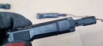 A4 B9 8W SENZOR KLIKY PRAVÝ KESSY 8W0927754 A5 Q5 80A