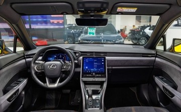 Lexus LBX 1.5 Hybrid 136KM 2024 Lexus LBX LBX 1.5 Hybrid Cool 1.5 Hybryda 136KM, zdjęcie 4