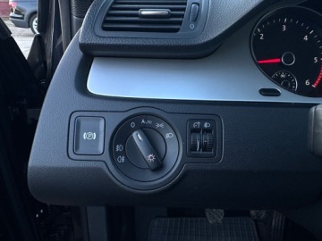 Volkswagen Passat B6 Variant 2.0 TDI-CR DPF 110KM 2010 Volkswagen Passat 2.0 TDI CR/Bogata wersja/HAK/, zdjęcie 13