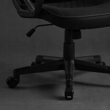 Тканевое офисное игровое кресло Knight SENSE7